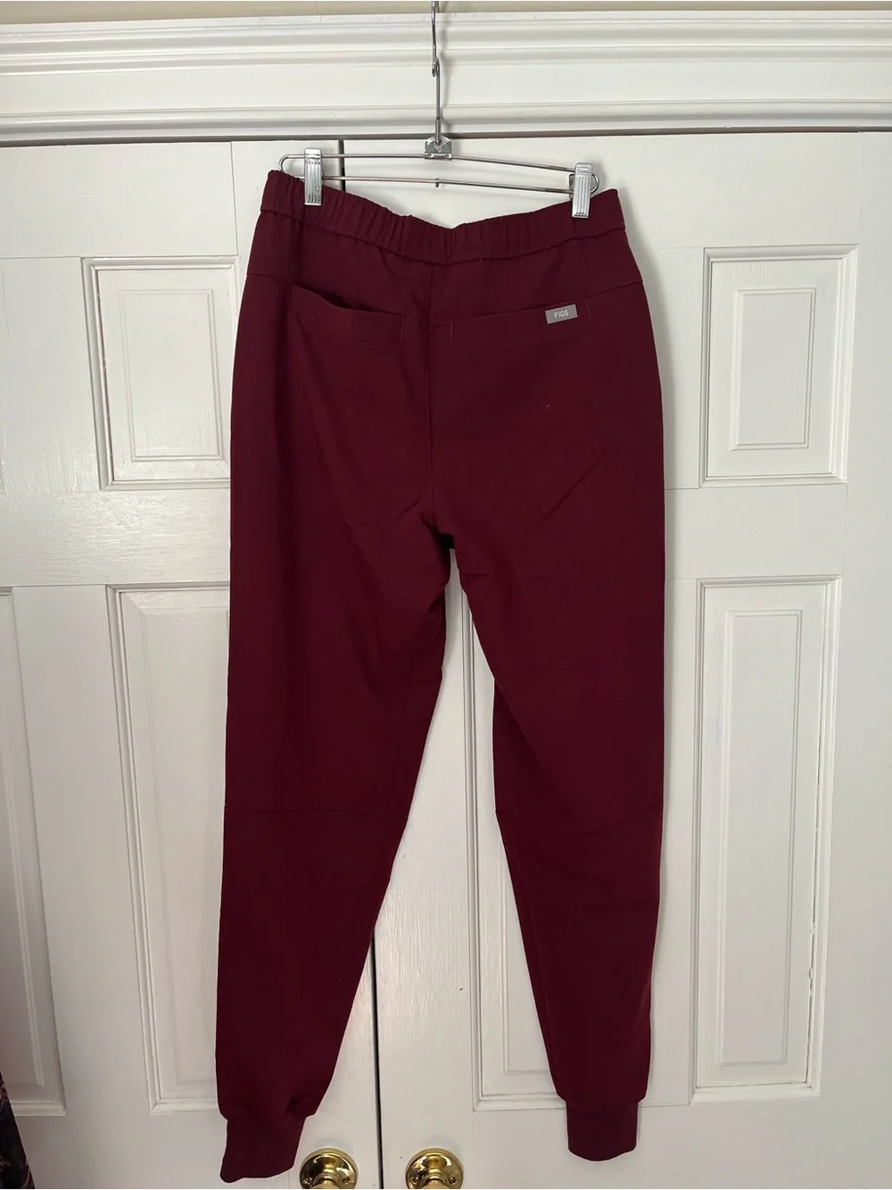 NWT Figs Tansen 2.0 Burgundy XS
